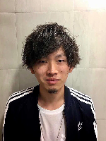 スタイリスト 中田 凌介